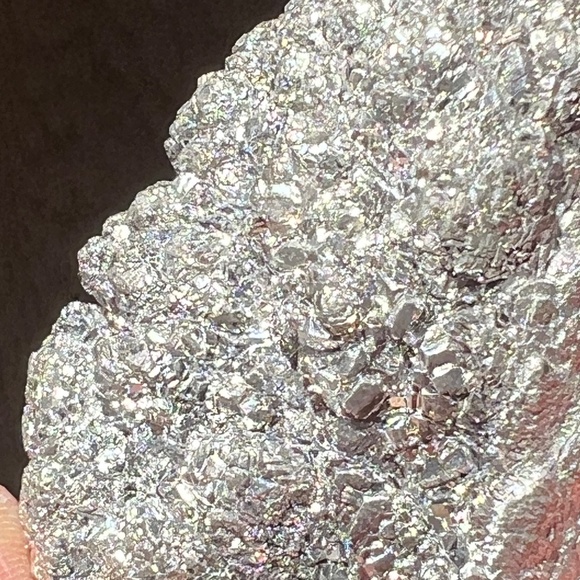 Magnesium (b) specimen | crystal - Picture 6 of 6